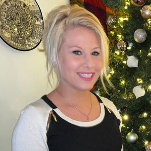 Meet your Posher, Shelly